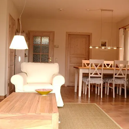Boddenkiek Mit Wasserblick In Seedorf Apartment