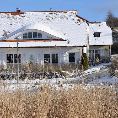 Boddenkiek Mit Wasserblick In Apartment Seedorf (Rugen)